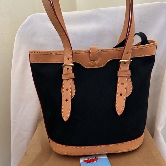Dooney & Bourke Cabriolet Canvas and Leather Bucket Bag Vintage NWT - Picture 6 of 15